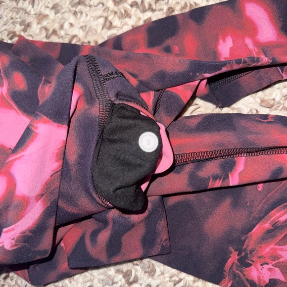 lululemon align leggings. never worn. size 2 - Picture 2 of 2